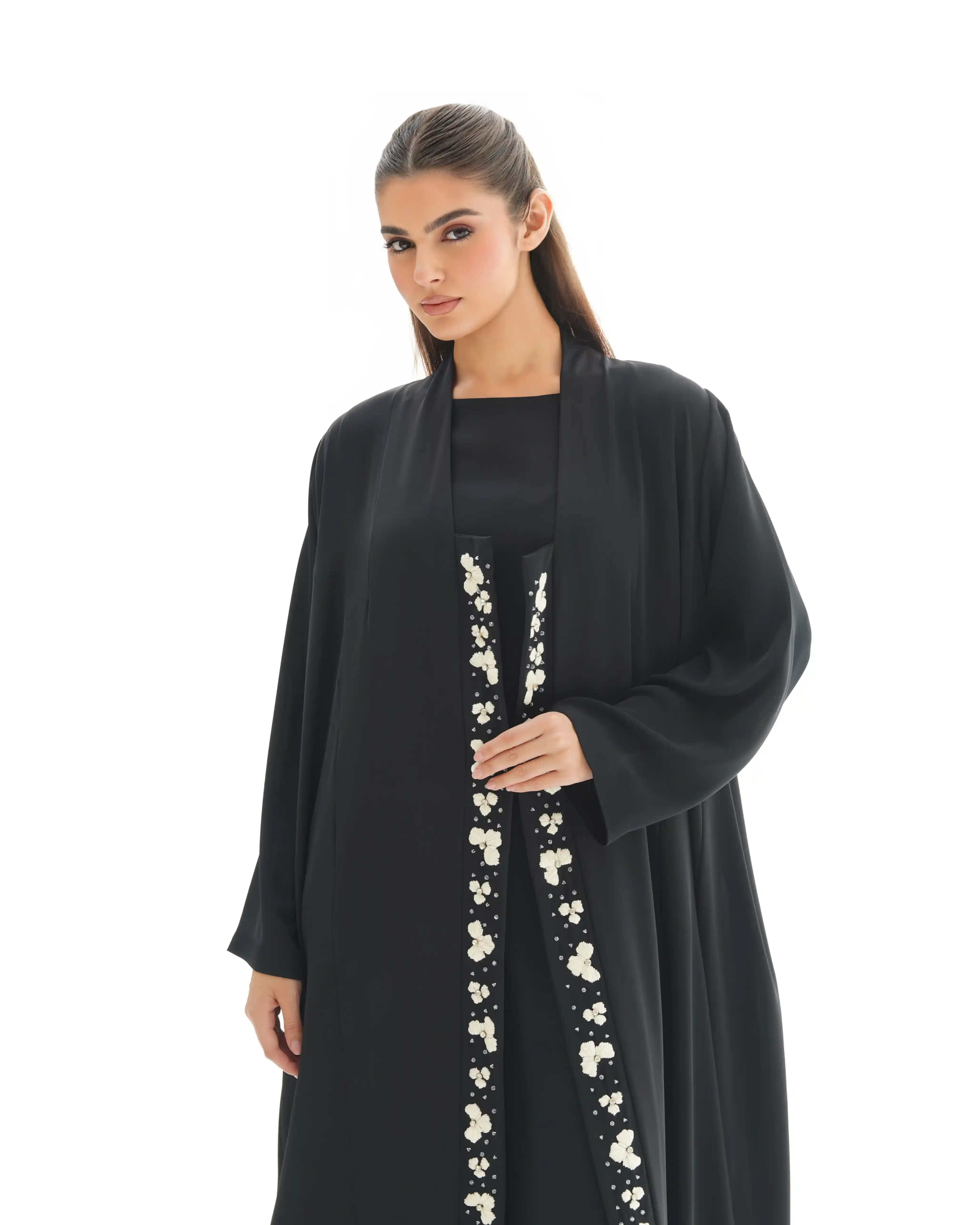 Embroline Black White